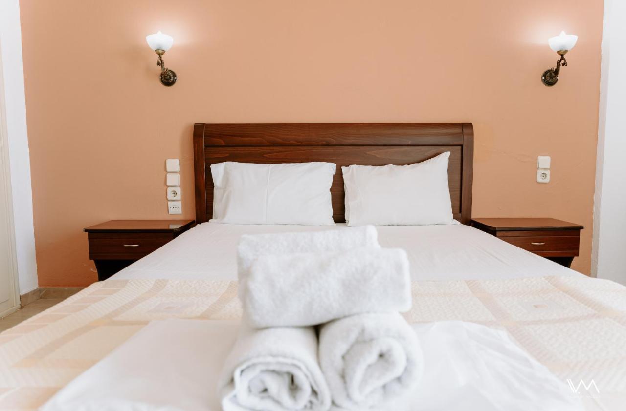 Arilla Beach Hotel ペルディカ エクステリア 写真